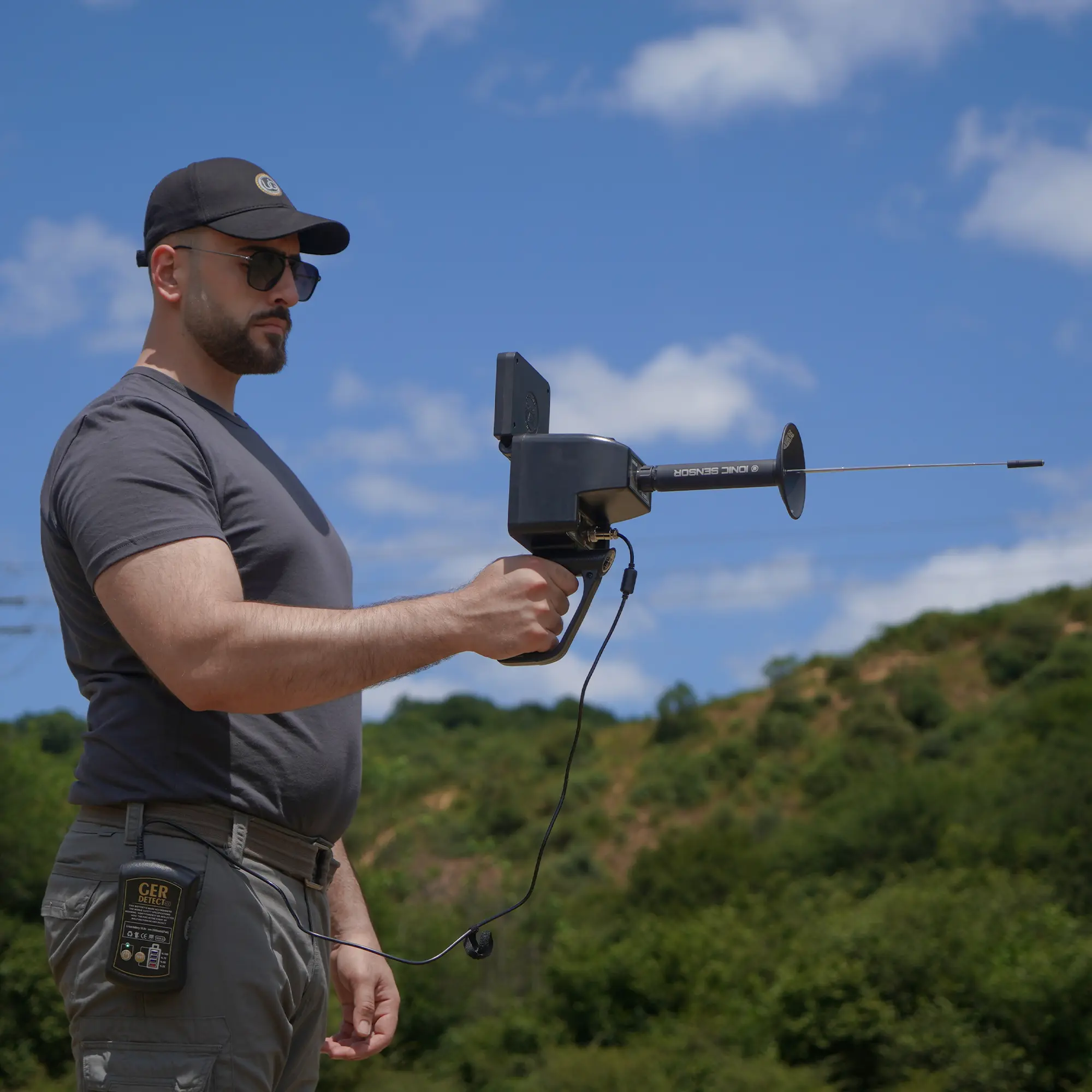 TitanX13-metal-detector-ionic- Titan X13 Détecteur de métaux et d’or - Image 14